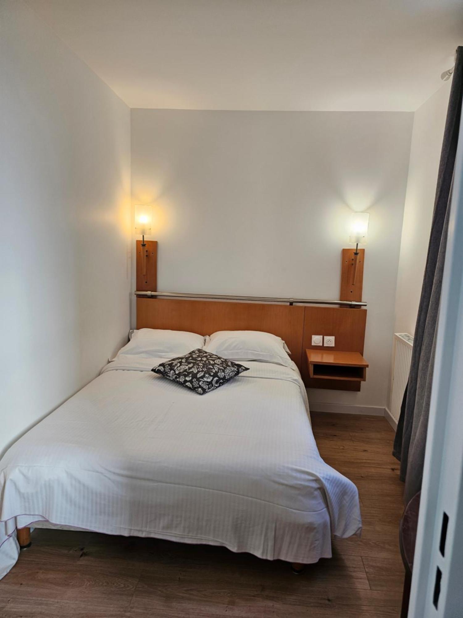 Economy Double Room,1765175295:JPEG